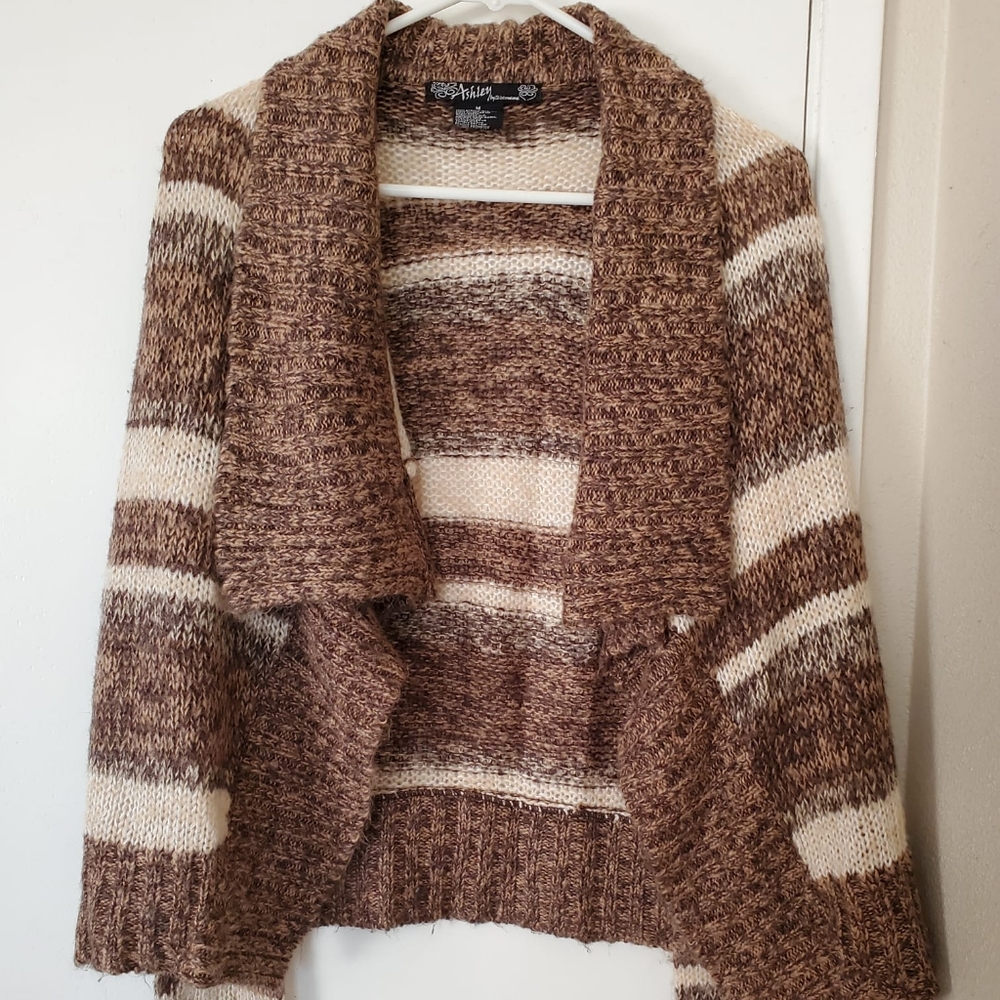 Brown stripped sweater